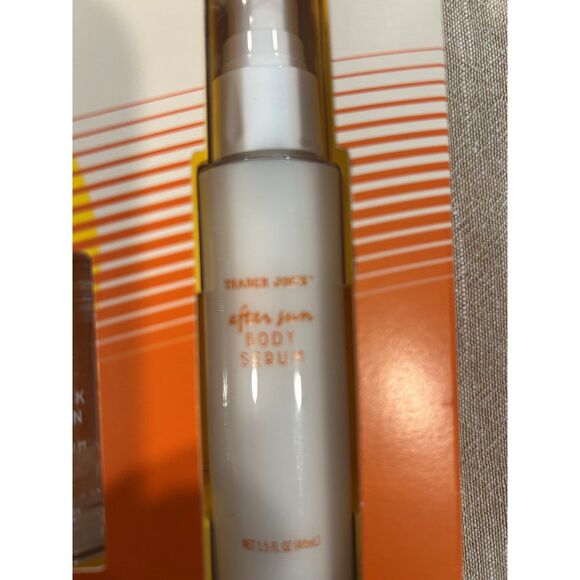Trader Joes Glow Anywhere Sun Care Kit - NIB - Picture 3 of 4